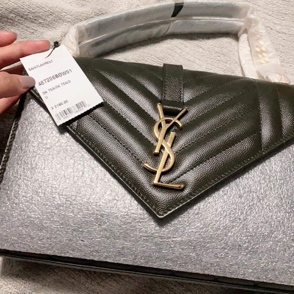 Bag - Picture 1 of 4